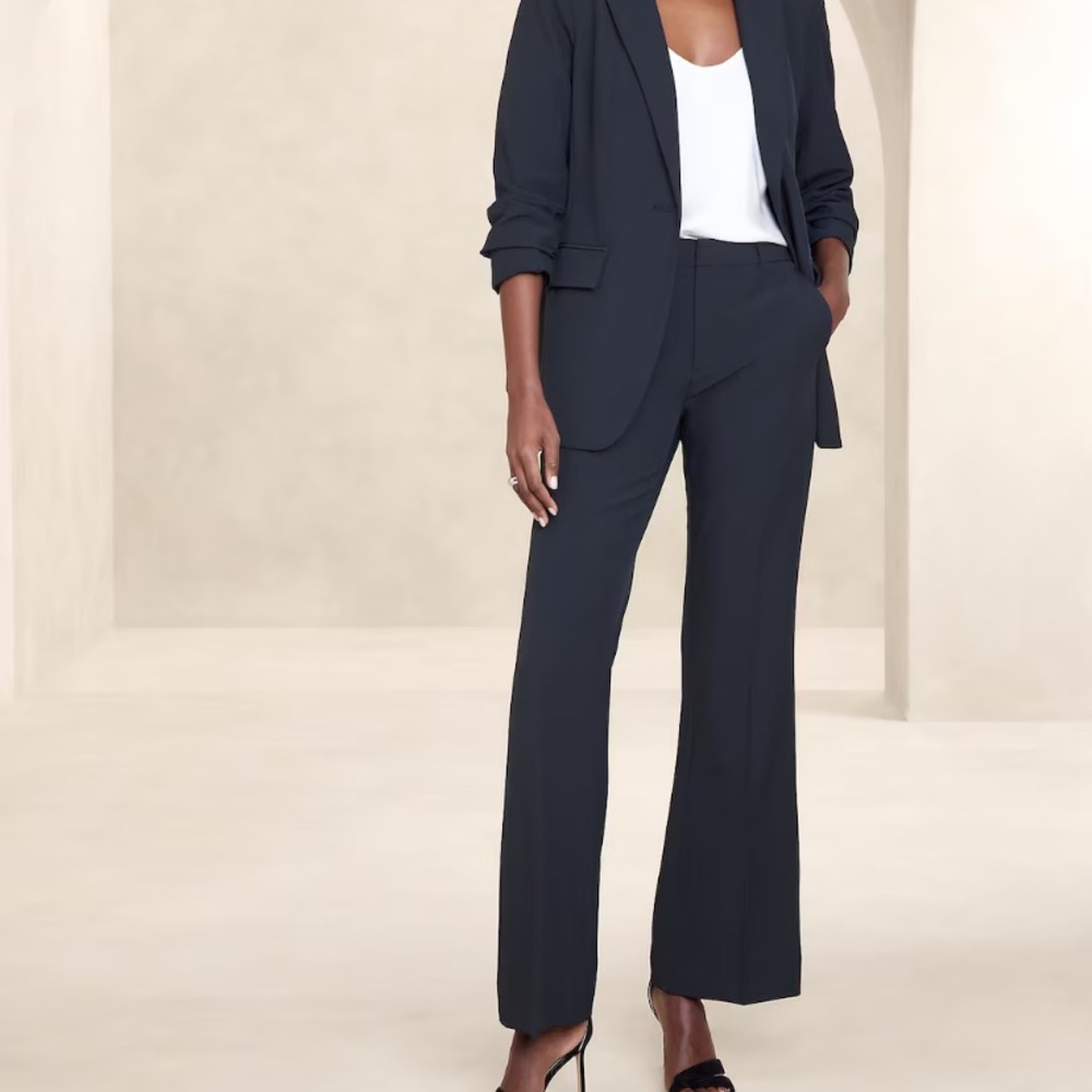 BNWT Banana Republic Fabulous Navy Blue Boot Cut Flare Pants